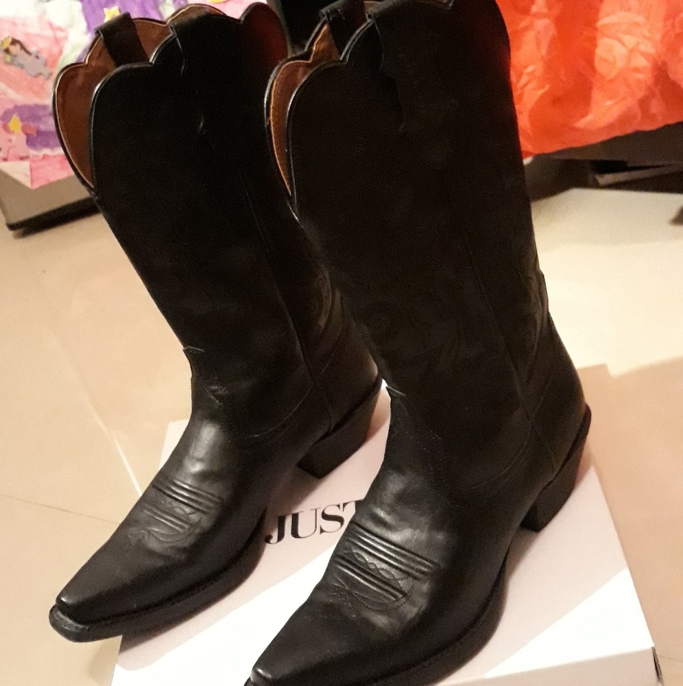 Women's boots